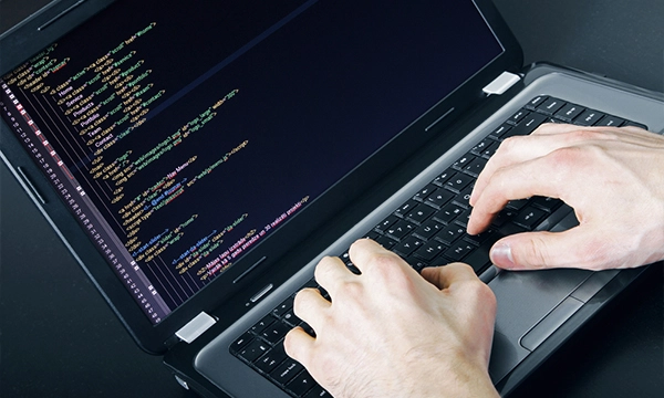 Selecting the Right Web Development Company According To Your Needs